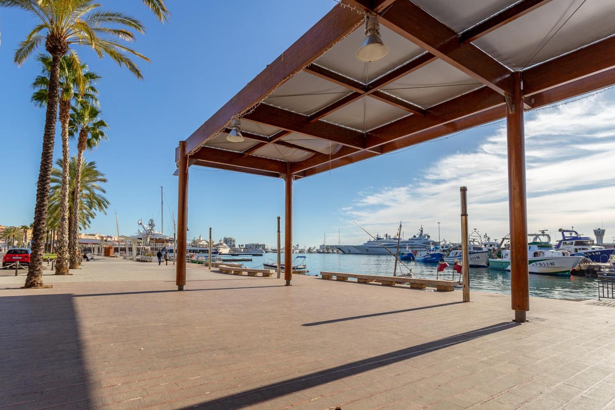 Cosy Apartment. 10Min Walk To The Beach & Train Ταραγόνα Εξωτερικό φωτογραφία
